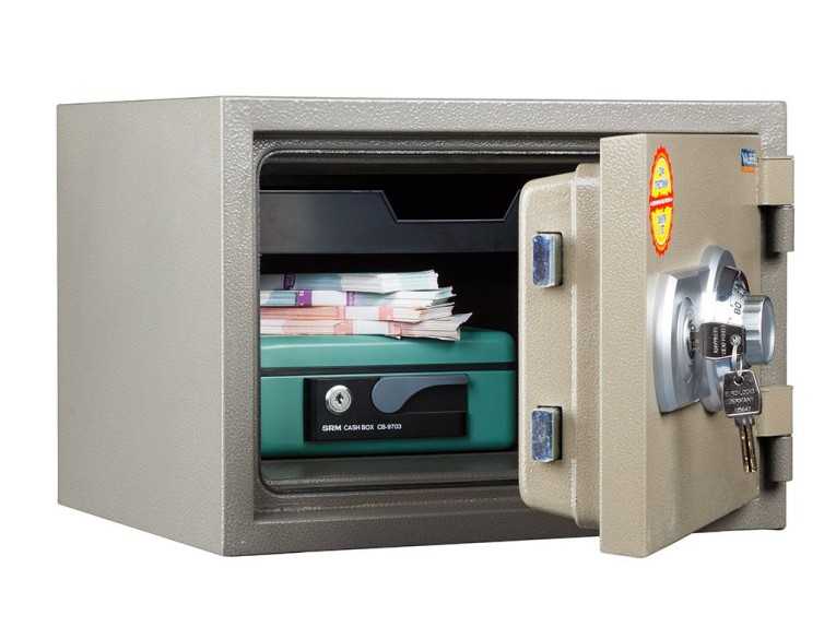 Огнестойкий сейф Valberg FRS-30 CL купить в Сыктывкаре