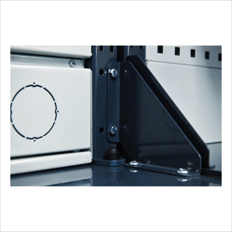 Верстак FBK 205.456-1 купить в Сыктывкаре Верстак FBK 205.456-1 купить в Сыктывкаре