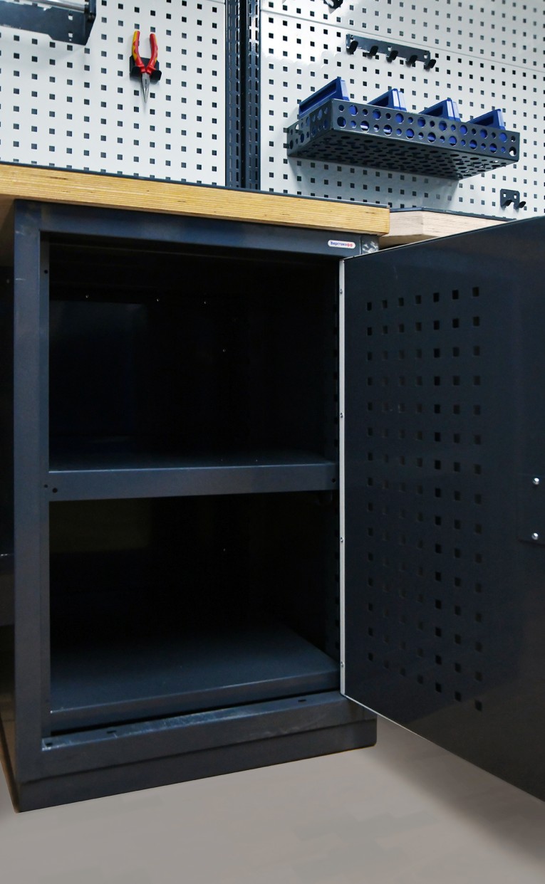 Верстак FBK 205.457-2 купить в Сыктывкаре Верстак FBK 205.457-2 купить в Сыктывкаре