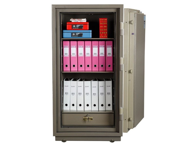 Огнестойкий сейф Valberg FRS-140.T-EL купить в Сыктывкаре