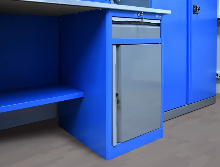 Верстак PRF 161.18.3 купить в Сыктывкаре Верстак PRF 161.18.3 купить в Сыктывкаре