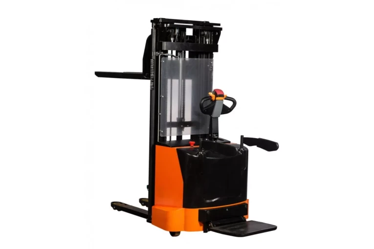 Штабелер электрический самоходный 1,6 т - 4,6 м Вилы: 1150 , АКБ Свинцово - кислотная, CL1646GP SIBLINE купить в Сыктывкаре