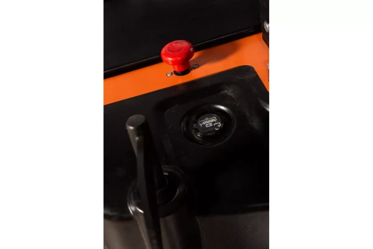 Штабелер электрический самоходный 1,6 т - 4,6 м Вилы: 1150 , АКБ Свинцово - кислотная, CL1646GP SIBLINE купить в Сыктывкаре